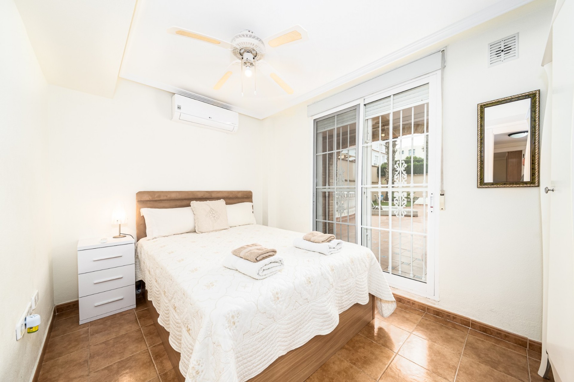 Alquiler a corto plazo - Chalet -
La Zenia - Costa Blanca