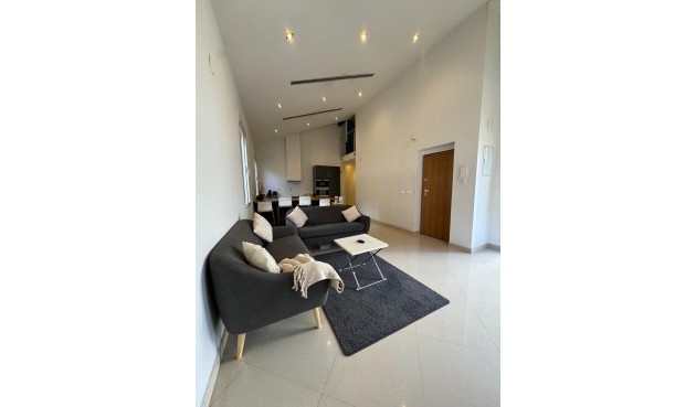 Apartment - Återförsäljning - Alicante - Centro