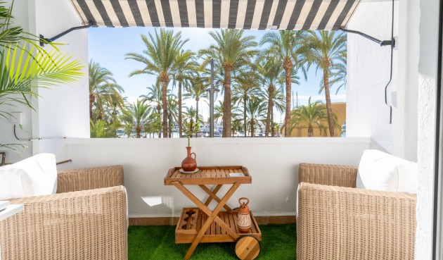 Apartment - Återförsäljning - Alicante - Costa Blanca