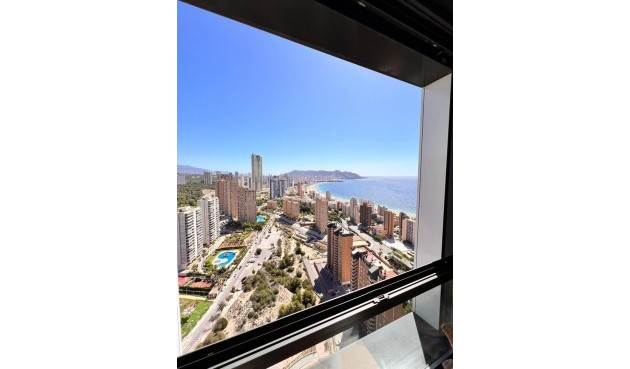 Apartment - Återförsäljning - Benidorm - Playa de Poniente