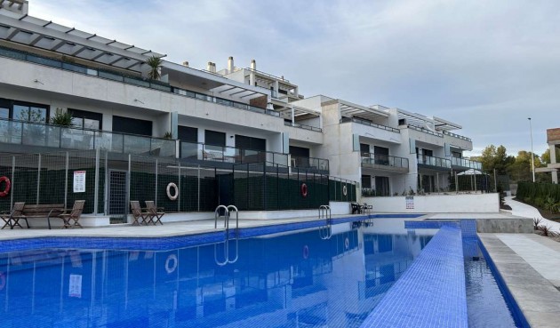 Apartment - Återförsäljning - Dehesa de Campoamor - Costa Blanca