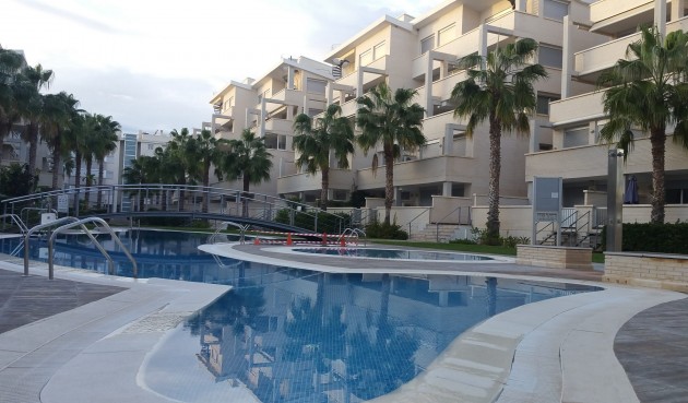 Apartment - Återförsäljning - Denia - Costa Blanca