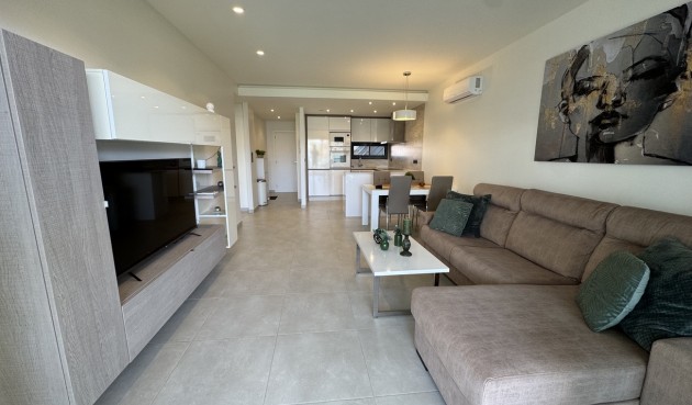 Apartment - Återförsäljning - Guardamar del Segura - El Raso