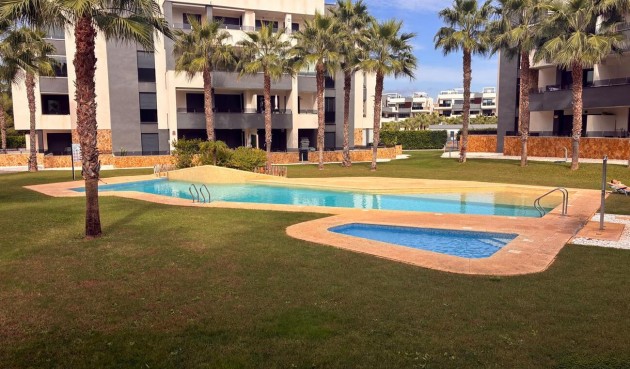 Apartment - Återförsäljning - Los Altos - Costa Blanca