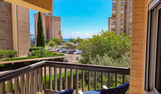 Apartment - Återförsäljning - Orihuela Costa - Costa Blanca