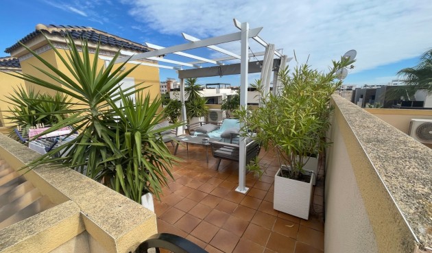 Apartment - Återförsäljning - Orihuela Costa - Costa Blanca