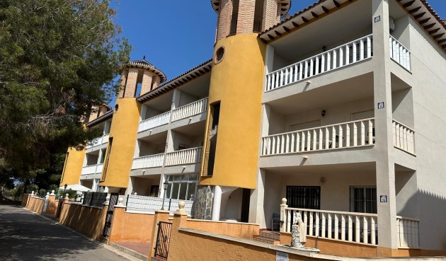 Apartment - Återförsäljning - Orihuela Costa - Costa Blanca