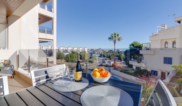 Apartment - Återförsäljning - Orihuela Costa - Costa Blanca