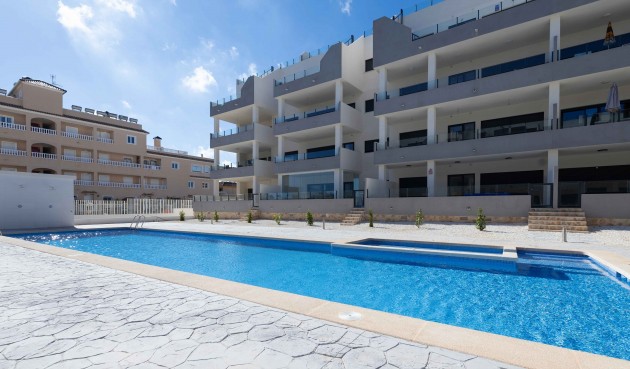 Apartment - Återförsäljning - Orihuela Costa - Costa Blanca