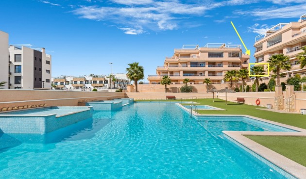 Apartment - Återförsäljning - Orihuela Costa - Costa Blanca