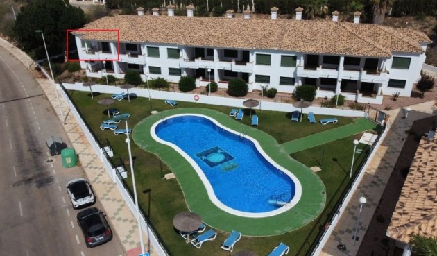 Apartment - Återförsäljning - Orihuela Costa - Costa Blanca