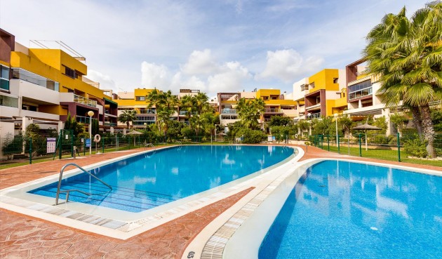 Apartment - Återförsäljning - Orihuela Costa - Costa Blanca