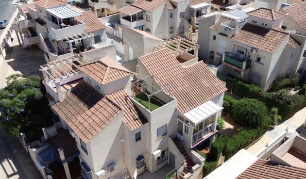Apartment - Återförsäljning - Orihuela Costa - Costa Blanca