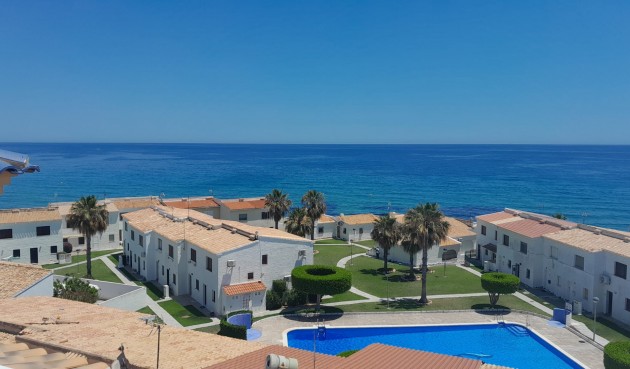 Apartment - Återförsäljning - Orihuela Costa - Costa Blanca