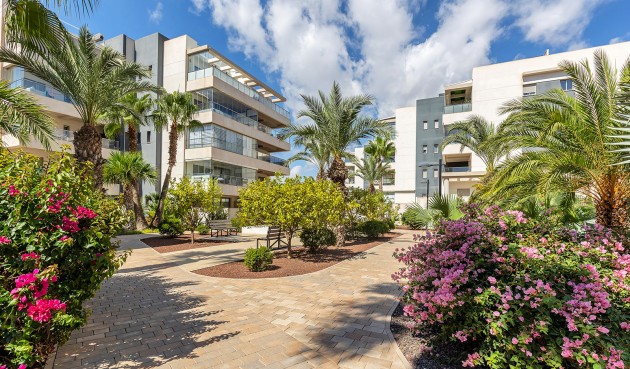 Apartment - Återförsäljning - Orihuela Costa - Costa Blanca