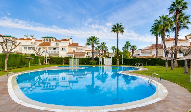 Apartment - Återförsäljning - Orihuela Costa - Costa Blanca