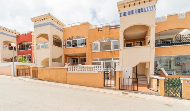 Apartment - Återförsäljning - Orihuela Costa - Costa Blanca
