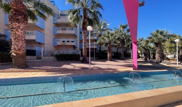 Apartment - Återförsäljning - Orihuela Costa - Costa Blanca