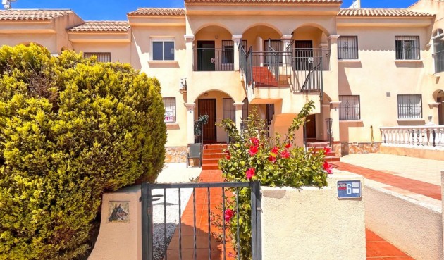 Apartment - Återförsäljning - Orihuela Costa - Costa Blanca