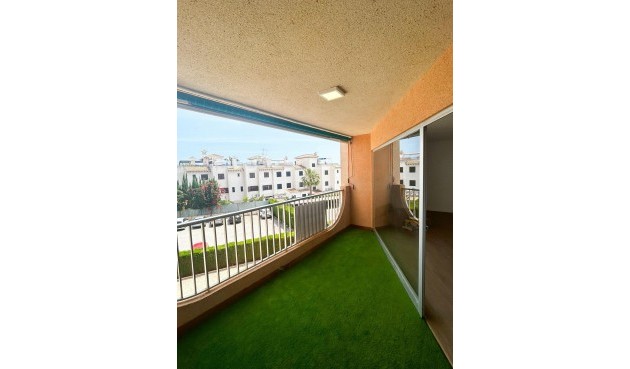 Apartment - Återförsäljning - Orihuela Costa - La Regia
