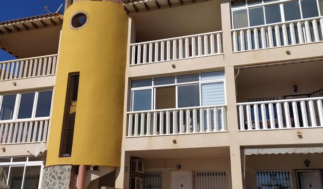 Apartment - Återförsäljning - Orihuela Costa - La Zenia