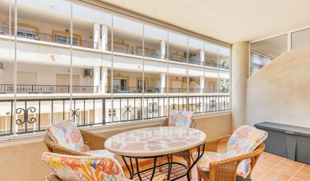Apartment - Återförsäljning - Orihuela Costa - Orihuela Costa