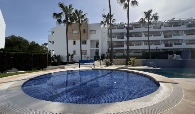 Apartment - Återförsäljning - Orihuela Costa - Villamartín