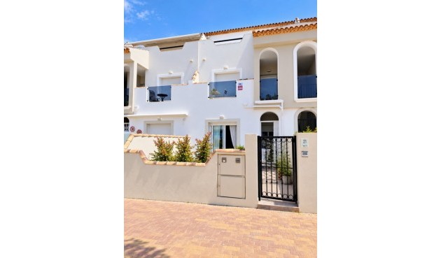 Apartment - Återförsäljning - San Pedro del Pinatar - BO-30452