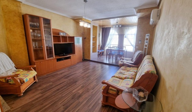 Apartment - Återförsäljning - Torrevieja - Acequion