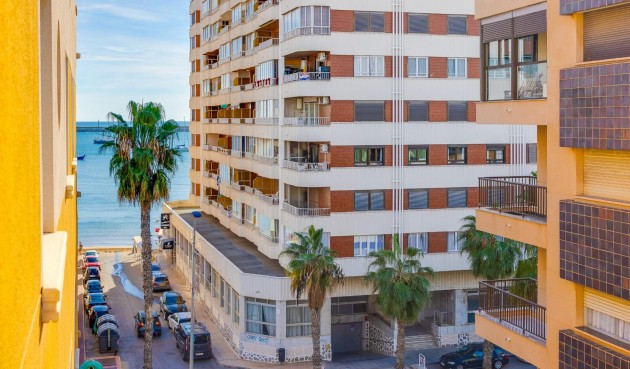 Apartment - Återförsäljning - Torrevieja - Acequion