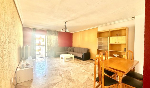 Apartment - Återförsäljning - Torrevieja - Acequion