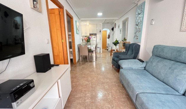 Apartment - Återförsäljning - Torrevieja - BO-15226