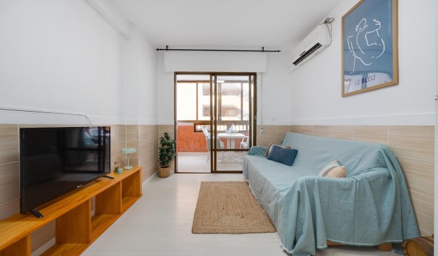 Apartment - Återförsäljning - Torrevieja -
                Cabo Cervera