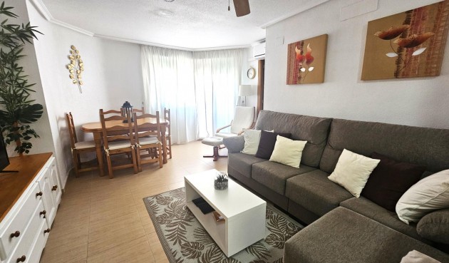 Apartment - Återförsäljning - Torrevieja - Centro