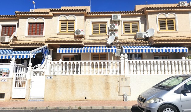 Apartment - Återförsäljning - Torrevieja - Costa Blanca