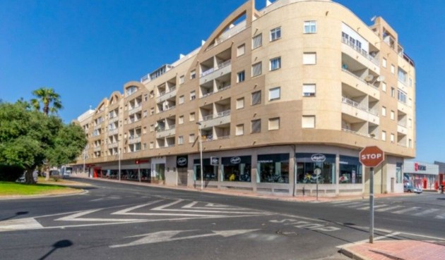 Apartment - Återförsäljning - Torrevieja - Costa Blanca