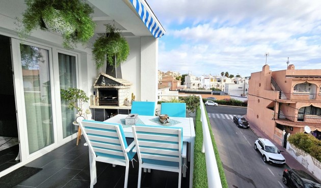 Apartment - Återförsäljning - Torrevieja - Costa Blanca