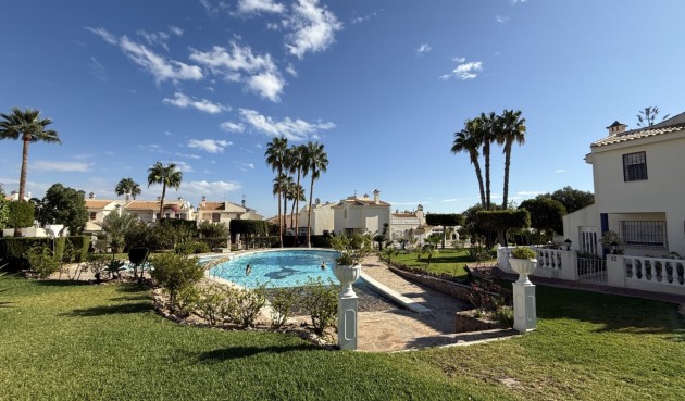 Apartment - Återförsäljning - Torrevieja -
                Costa Blanca