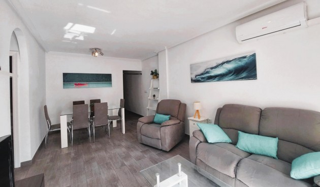 Apartment - Återförsäljning - Torrevieja - Costa Blanca