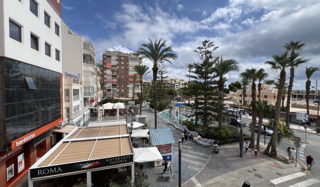 Apartment - Återförsäljning - Torrevieja - Costa Blanca