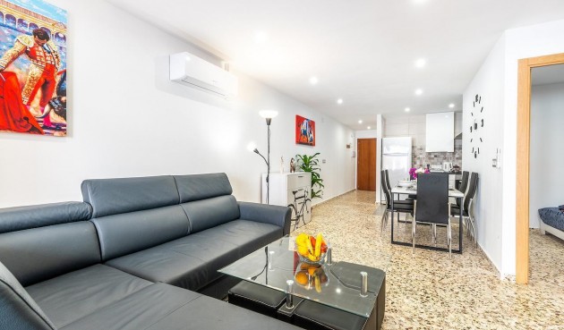 Apartment - Återförsäljning - Torrevieja - Costa Blanca