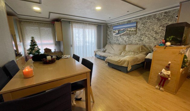 Apartment - Återförsäljning - Torrevieja - Costa Blanca