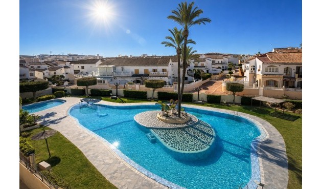 Apartment - Återförsäljning - Torrevieja - Costa Blanca