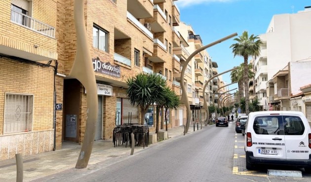 Apartment - Återförsäljning - Torrevieja - Costa Blanca