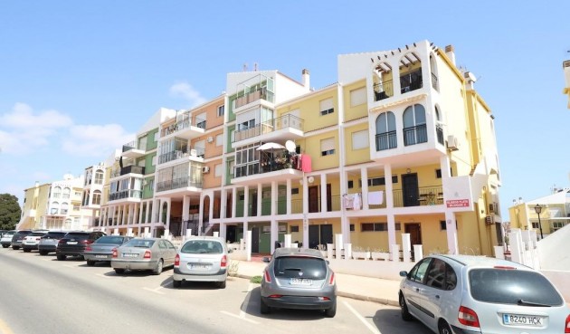 Apartment - Återförsäljning - Torrevieja - Costa Blanca