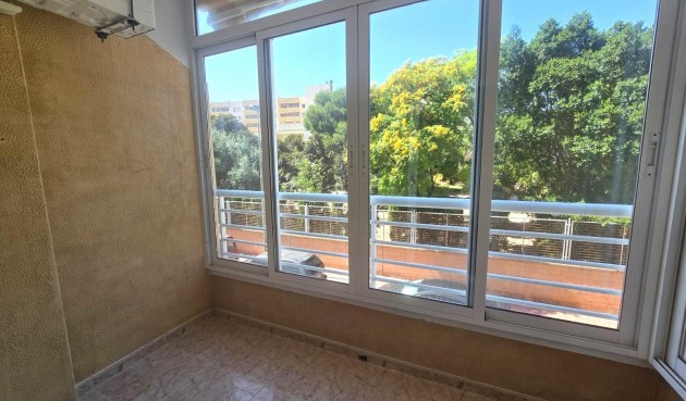 Apartment - Återförsäljning - Torrevieja - Habaneras