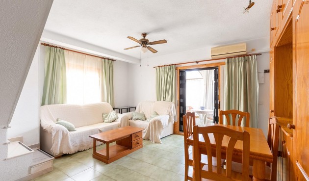 Apartment - Återförsäljning - Torrevieja - La Mata