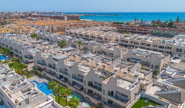 Apartment - Återförsäljning - Torrevieja - La Veleta