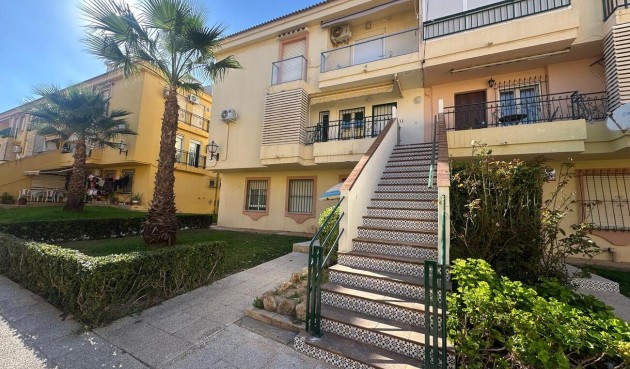 Apartment - Återförsäljning - Torrevieja - La Veleta