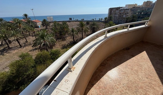 Apartment - Återförsäljning - Torrevieja - Playa del Cura